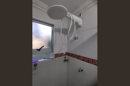 Apartamento para alugar com 66m², 2 quartos e sem vagaBanheiro - torneira