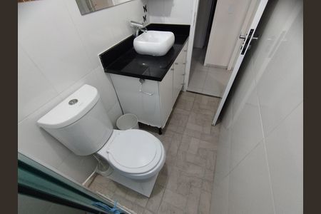 Apartamento para alugar com 66m², 2 quartos e sem vagaBanheiro - torneira