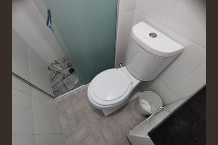 Apartamento para alugar com 66m², 2 quartos e sem vagaBanheiro - torneira