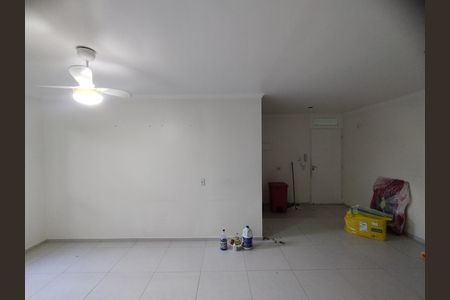 Apartamento para alugar com 66m², 2 quartos e sem vagaSala 