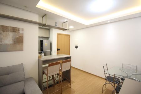 Sala de apartamento para alugar com 2 quartos, 53m² em Jardim Carvalho, Porto Alegre