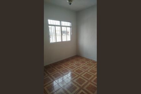 Quarto de apartamento para alugar com 3 quartos, 150m² em Centro, Mesquita