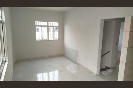 Apartamento para alugar com 3 quartos, 150m² em Centro, Mesquita