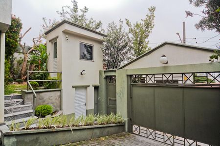 Área comum de casa de condomínio para alugar com 3 quartos, 200m² em Vila Romero, São Paulo