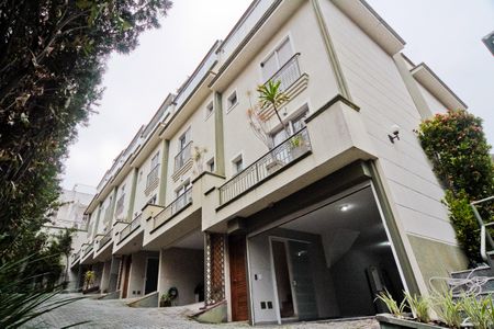Área comum de casa de condomínio para alugar com 3 quartos, 200m² em Vila Romero, São Paulo