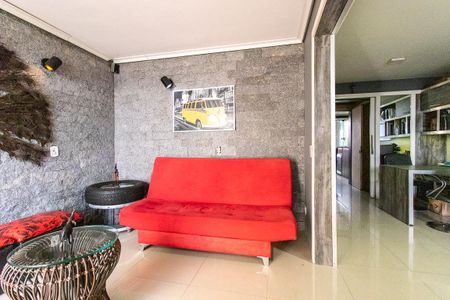 Sala de casa à venda com 4 quartos, 200m² em Capão Raso, Curitiba