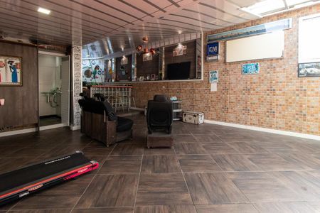Casa para alugar com 200m², 4 quartos e 2 vagasÁrea comum