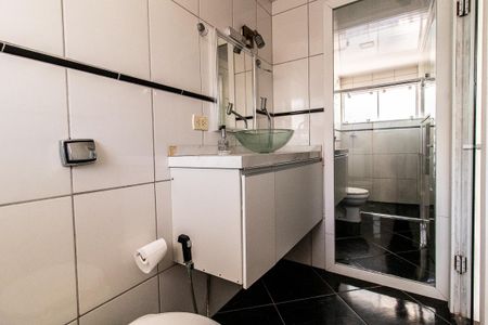 Casa para alugar com 200m², 4 quartos e 2 vagasBanheiro da Suíte 1