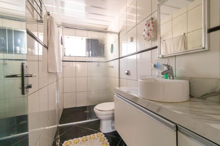 Casa para alugar com 200m², 4 quartos e 2 vagasBanheiro da Suíte 2