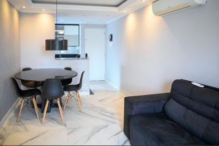 Apartamento para alugar com 49m², 2 quartos e 1 vaga Apartamento para alugar com 49m², 2 quartos e 1 vagaSala