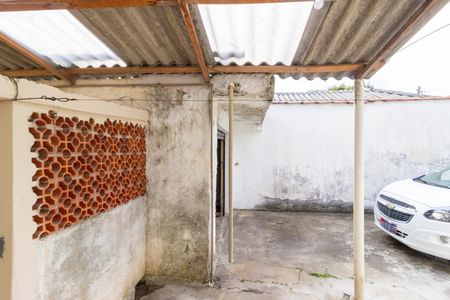 Vista Sala de casa à venda com 2 quartos, 280m² em Vila Serralheiro, São Paulo