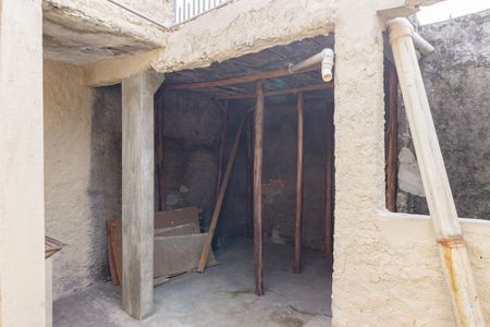 Casa para alugar com 280m², 2 quartos e 3 vagasQuintal
