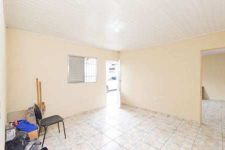 Casa à venda com 2 quartos, 280m² em Vila Serralheiro, São Paulo