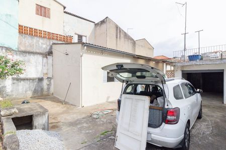 Casa para alugar com 280m², 2 quartos e 3 vagasQuintal