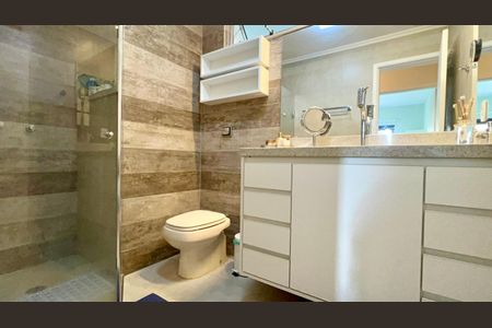 Apartamento para alugar com 121m², 2 quartos e 1 vaga Apartamento para alugar com 121m², 2 quartos e 1 vagaBanheiro