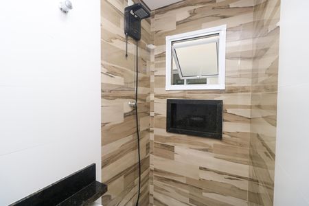 Apartamento à venda com 106m², 2 quartos e 1 vaga Apartamento à venda com 106m², 2 quartos e 1 vagaBanheiro Social