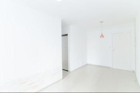 Sala de apartamento para alugar com 2 quartos, 70m² em Picanço, Guarulhos