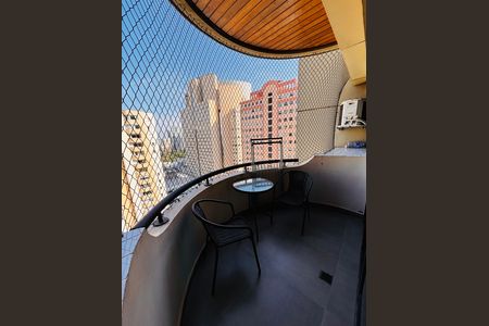 Varanda de apartamento à venda com 1 quarto, 55m² em Alphaville, Barueri