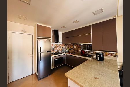 Cozinha de apartamento à venda com 1 quarto, 55m² em Alphaville, Barueri