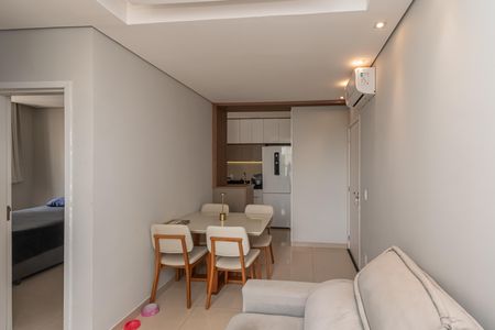 Apartamento à venda com 49m², 2 quartos e 1 vaga Apartamento à venda com 49m², 2 quartos e 1 vagaSala de Estar/Jantar