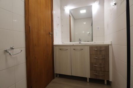 Apartamento para alugar com 166m², 3 quartos e 2 vagasBanheiro