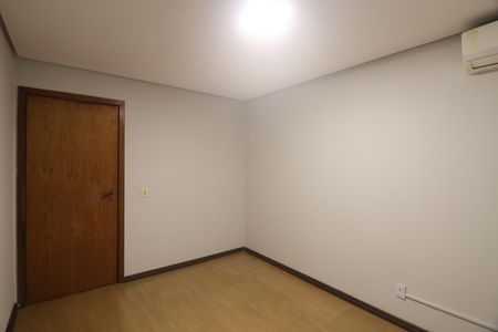 Apartamento para alugar com 166m², 3 quartos e 2 vagasQuarto 1
