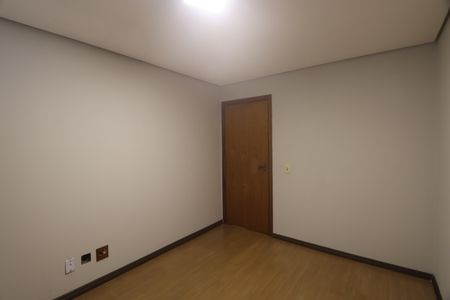 Apartamento para alugar com 166m², 3 quartos e 2 vagasQuarto 1