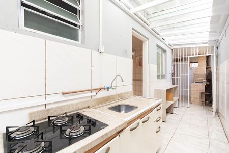 Casa para alugar com 140m², 2 quartos e 2 vagas