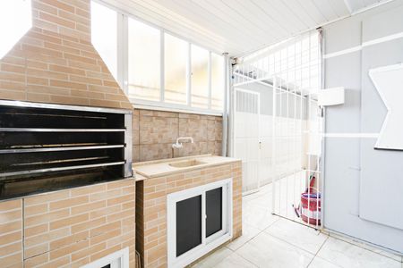 Casa para alugar com 140m², 2 quartos e 2 vagas