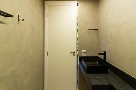 Banheiro de apartamento para alugar com 2 quartos, 38m² em Barra Funda, São Paulo