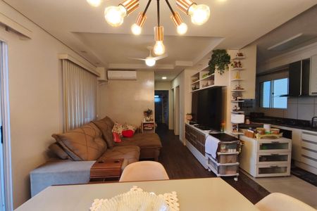 Sala de apartamento à venda com 3 quartos, 70m² em Parque Fazendinha, Campinas