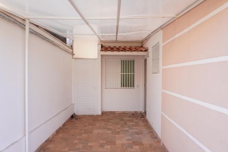 Casa de condomínio para alugar com 65m², 3 quartos e 3 vagasGaragem