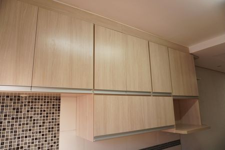 Casa de condomínio para alugar com 65m², 3 quartos e 3 vagasCozinha - Armários