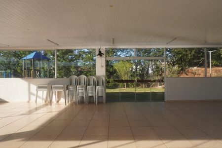 Casa de condomínio para alugar com 65m², 3 quartos e 3 vagasÁrea comum - Salão de festas