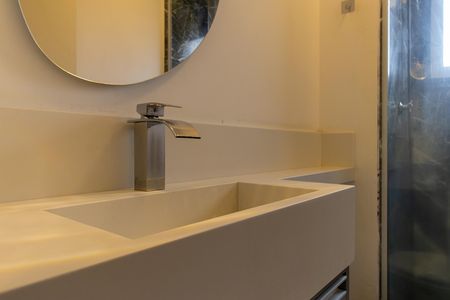 Apartamento para alugar com 49m², 2 quartos e 1 vaga Apartamento para alugar com 49m², 2 quartos e 1 vagaBanheiro - torneira