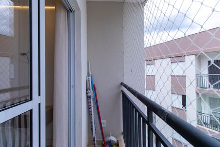 Varanda da Sala de apartamento para alugar com 2 quartos, 49m² em Bairro do Maranhao, Cotia