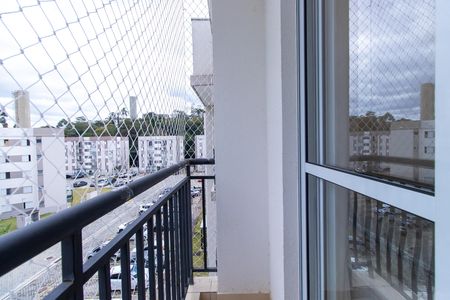 Varanda da Sala de apartamento para alugar com 2 quartos, 49m² em Bairro do Maranhao, Cotia
