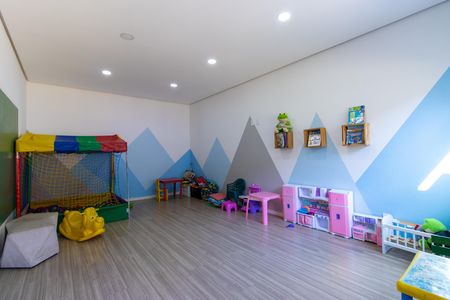 Apartamento para alugar com 49m², 2 quartos e 1 vaga Apartamento para alugar com 49m², 2 quartos e 1 vagaÁrea comum - Brinquedoteca