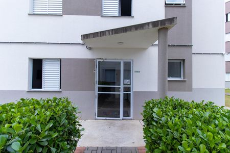 Fachada do bloco de apartamento para alugar com 2 quartos, 49m² em Bairro do Maranhao, Cotia