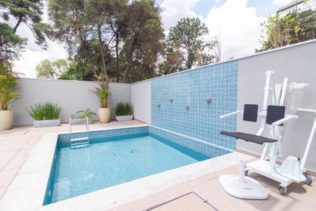 Apartamento para alugar com 87m², 3 quartos e 2 vagas Apartamento para alugar com 87m², 3 quartos e 2 vagasÁrea comum - Piscina