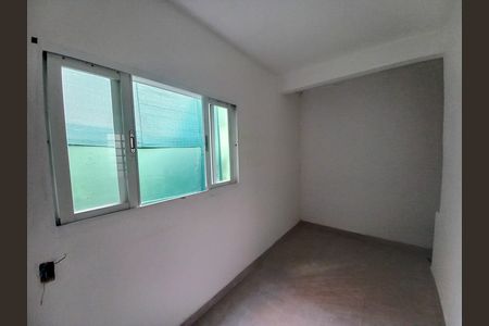 Casa de condomínio para alugar com 70m², 2 quartos e sem vagaOffice - Piso Superior
