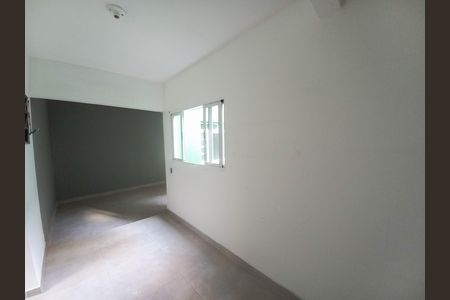 Casa de condomínio para alugar com 70m², 2 quartos e sem vagaOffice - Piso Superior