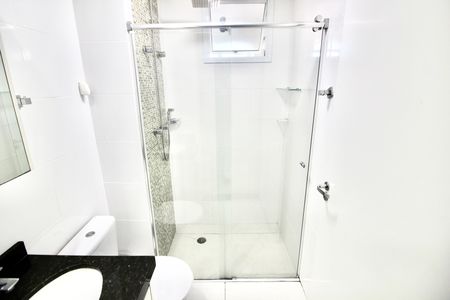 Banheiro de apartamento para alugar com 1 quarto, 35m² em Vila Guilhermina, São Paulo