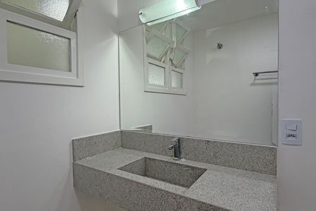 Apartamento para alugar com 110m², 2 quartos e 1 vagaBanheiro