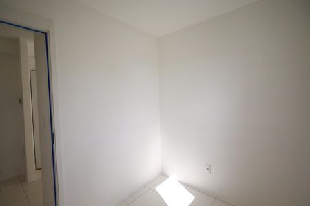 Quarto 2 de apartamento para alugar com 2 quartos, 39m² em Vila Marari, São Paulo
