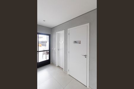 Área Comum - Lavabos de apartamento à venda com 2 quartos, 45m² em Itaquera, São Paulo