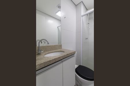 Banheiro de apartamento à venda com 2 quartos, 45m² em Itaquera, São Paulo