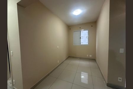 Sala de apartamento para alugar com 2 quartos, 72m² em Tamboré, Barueri