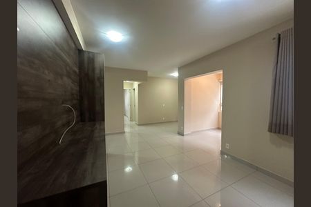 Sala de apartamento para alugar com 2 quartos, 72m² em Tamboré, Barueri