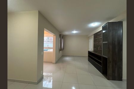 Sala de apartamento para alugar com 2 quartos, 72m² em Tamboré, Barueri